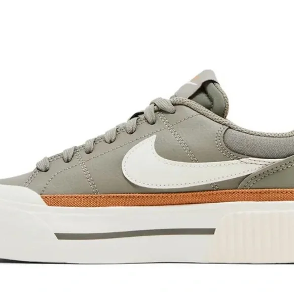 Nike Court Legacy Light Army Green 7.5 - Picture 2 of 5